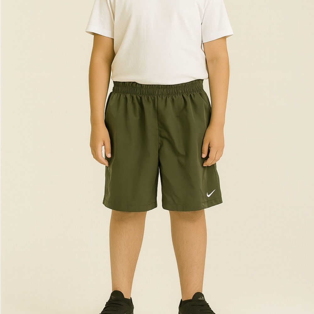 Nike Dri-FIT Youth (size XL) Green  Athletic Shorts – New Without Tags (L5)✨✨